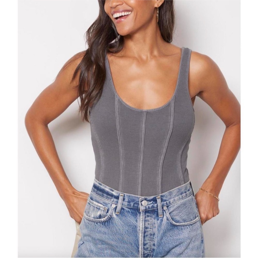 NEW AGOLDE elna bodysuit in gravity - Size M